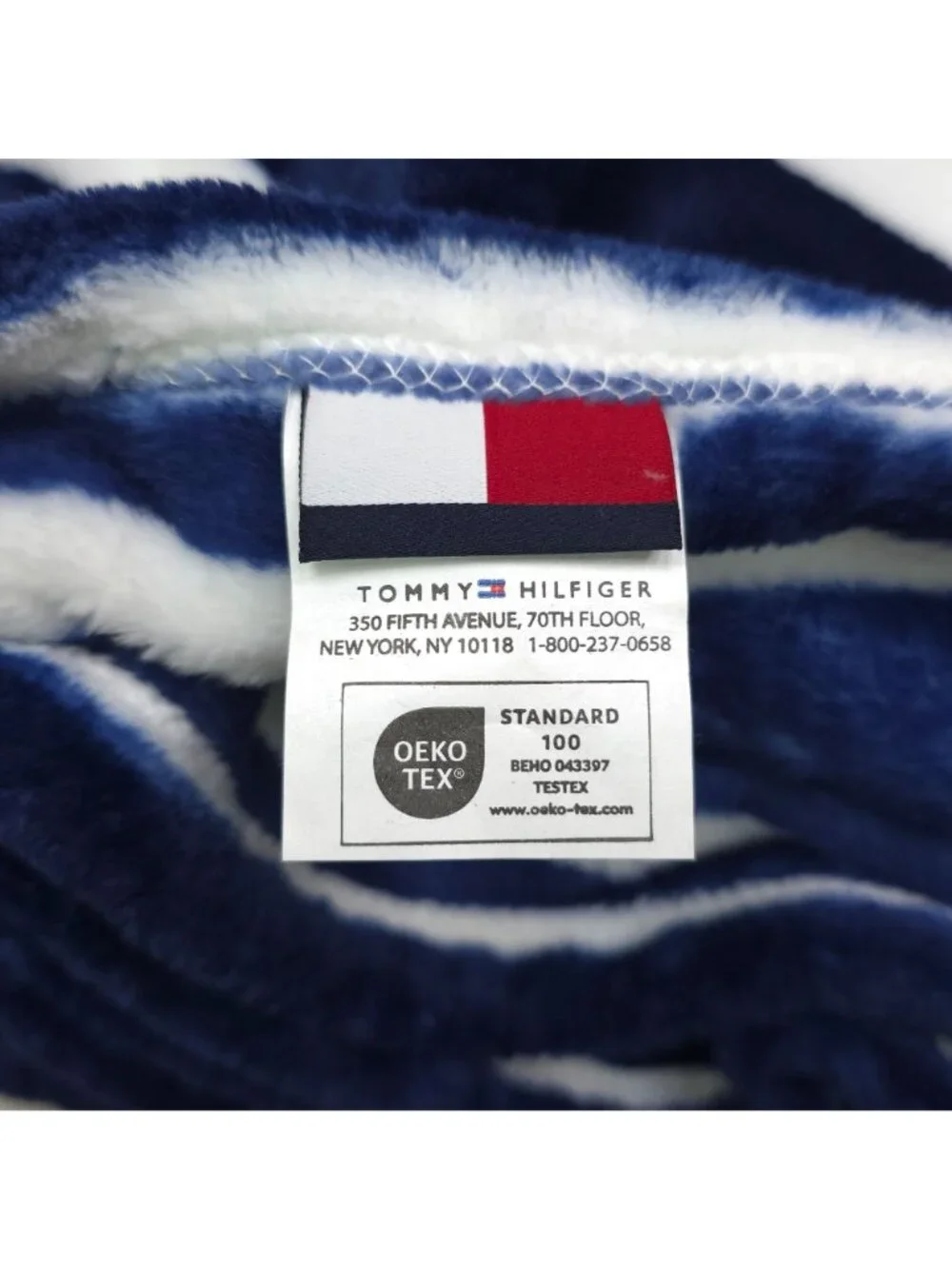 Tommy Hilfiger Super Soft Plush Throw Blanket 50